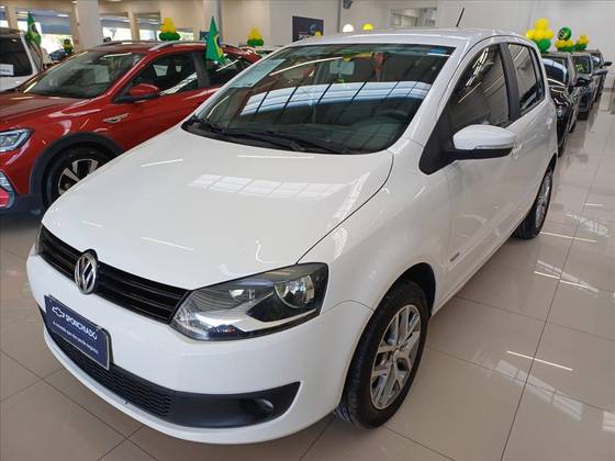 VOLKSWAGEN FOX 1.6 MI 8V FLEX 4P MANUAL